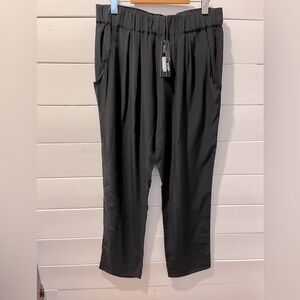 📍🖤 FAIRLY – Black 100% silk pants, new with tags – Size IT 46 (approx. US 12-14)
